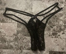 NWT VICTORIA'S SECRET BLACK LACE STRAPPY GOLD RING CROTCHLESS THONG PANTIES