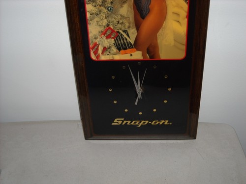 Vintage Snap On Tools Pin Up Girl Christmas Wall Clock 23”x11” WORKING - Picture 4 of 7
