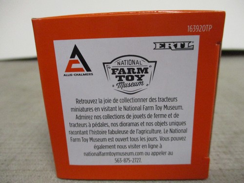 Allis Chalmers Model D21 Toy Tractor "2019 NFTM Edition" 1/64 Scale, NIB - Picture 4 of 5