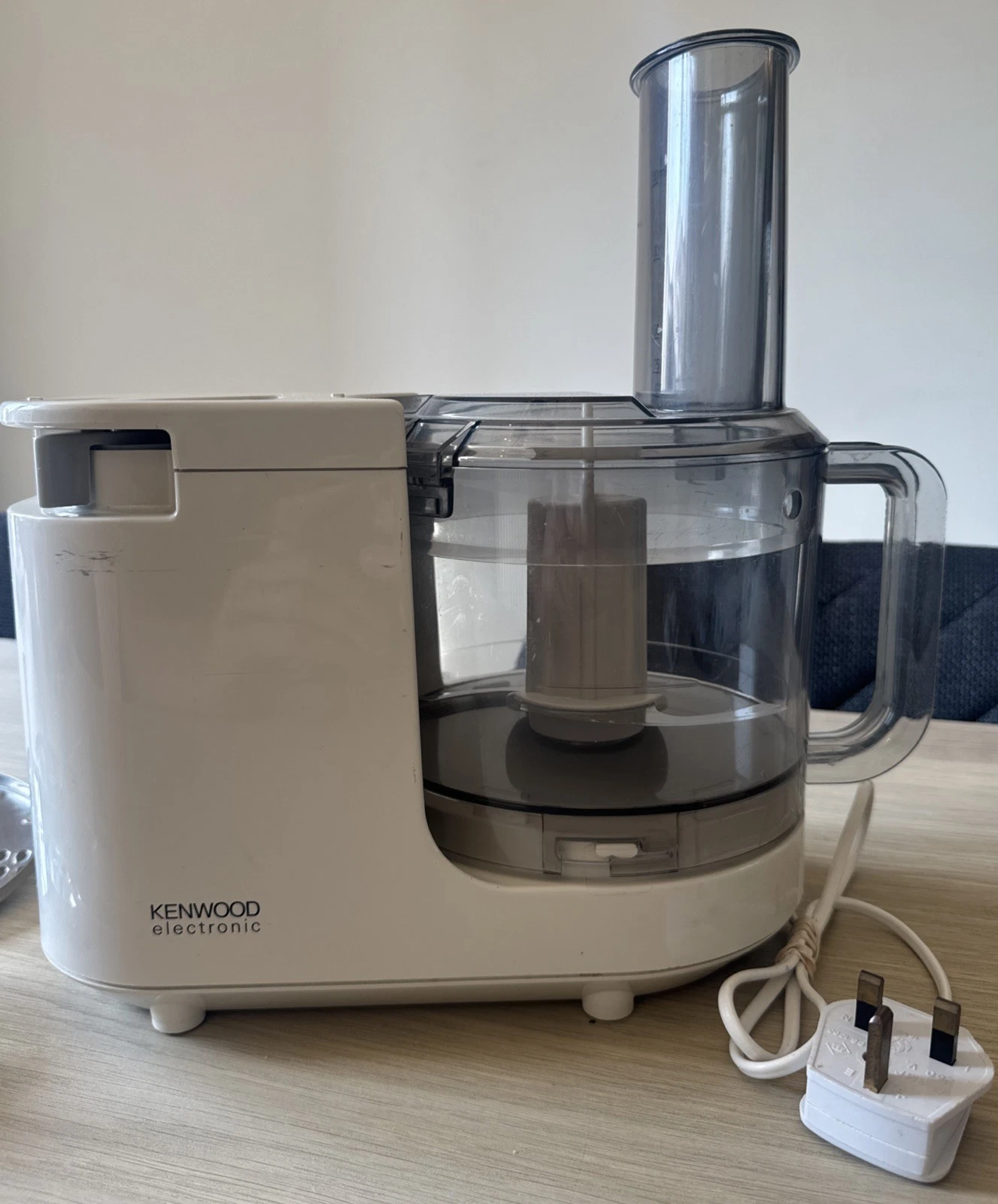 Kenwood FP300 Gourmet Food Processor Kitchen Blender 375W Inc Accessories
Opens in a new window or t