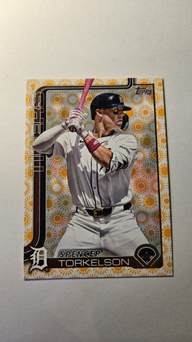Spencer Torkelson 2025 Topps Series 2 (SP) Holiday Sun Foil #494 Detroit Tigers