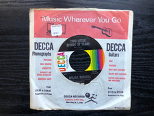 Wilma Burress TWO LITTLE RIVERS OF TEARS 1967 Decca 45 rpm single MINT OSS