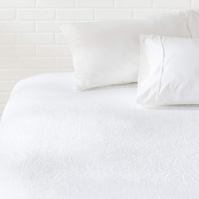 Waterproof Breathable Mattress Protector, Queen Size, 18 Inch Deep, Machine Wash