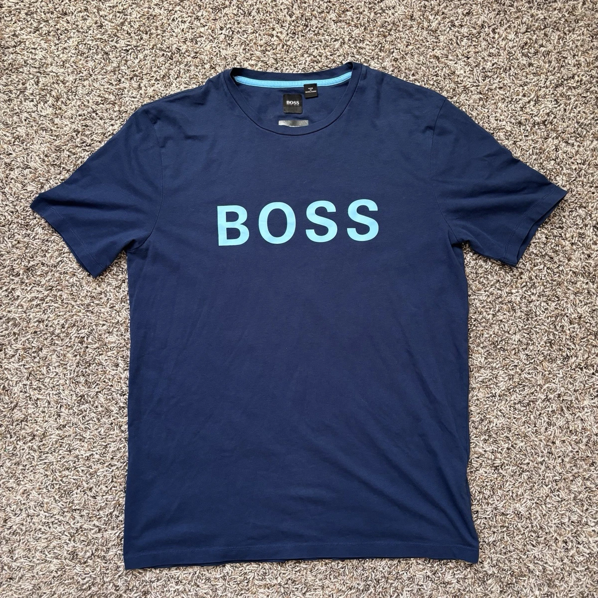 T-shirt Homme Hugo Boss – 100% Coton – Coupe Moderne Bleu Marine – Manches Courtes – Taille S – Occasion Très Bon état