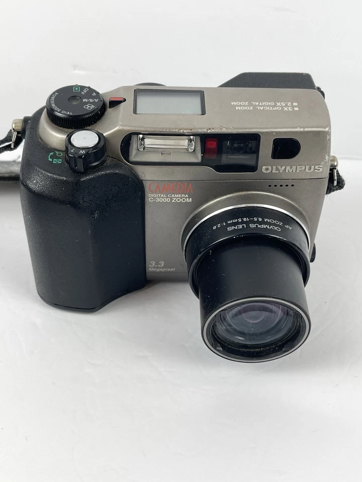 Olympus CAMEDIA C-3000 Zoom 3.3MP Digital Camera Made In Japan Working READ - Image 2 of 4