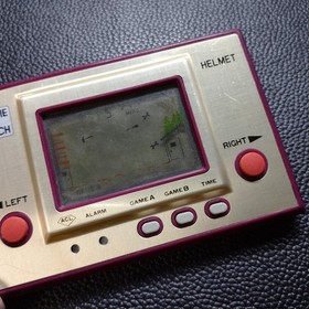 Nintendo Game & Watch Helmet CN-07 Japanese Retro Handheld System Console 1981