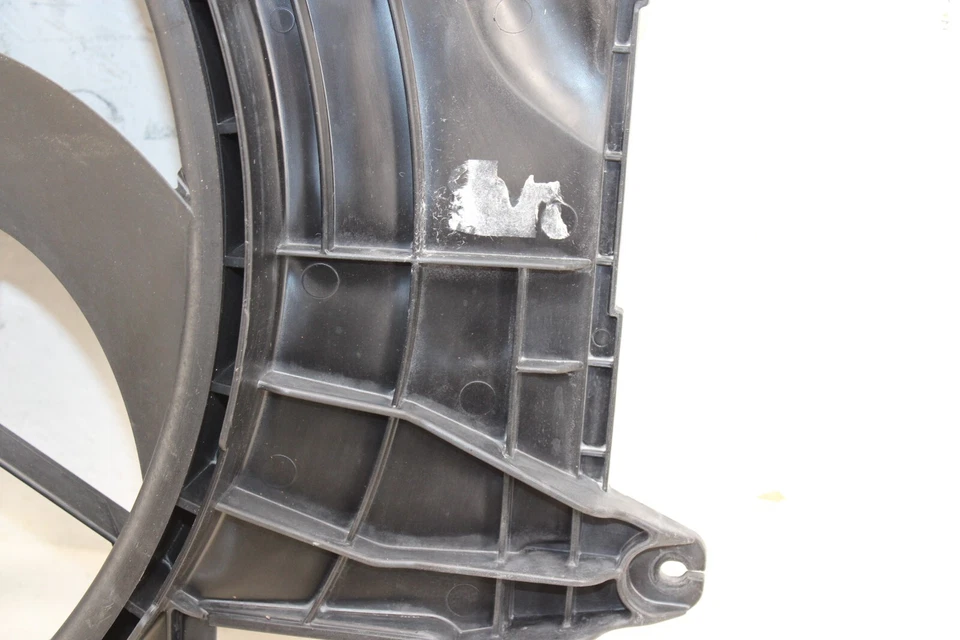 2019-2022 Hyundai Veloster N Radiator Fan Assembly OEM LF75 - Image 3 of 4