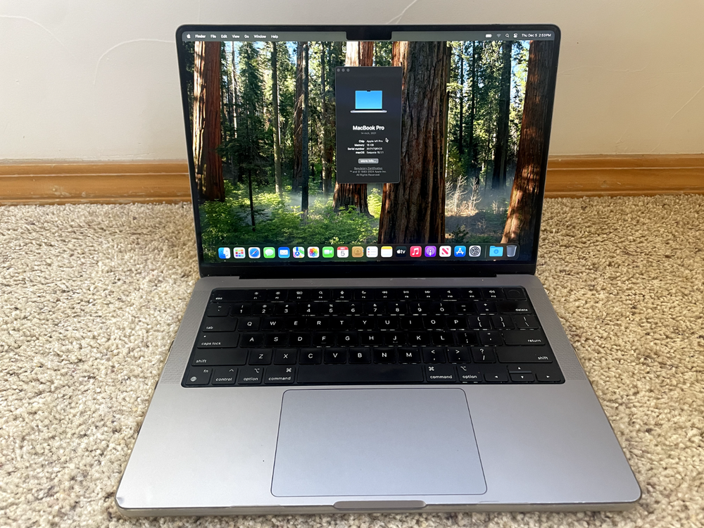 Apple MacBook Pro 14