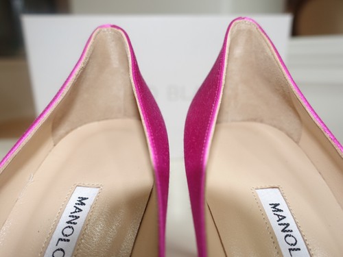 NUEVO EN CAJA $1195 Manolo Blahnik Hangisi 70 Hebilla de Cristal Satinado Rosa Púrpura Talla EU 38 - Imagen 14 de 16