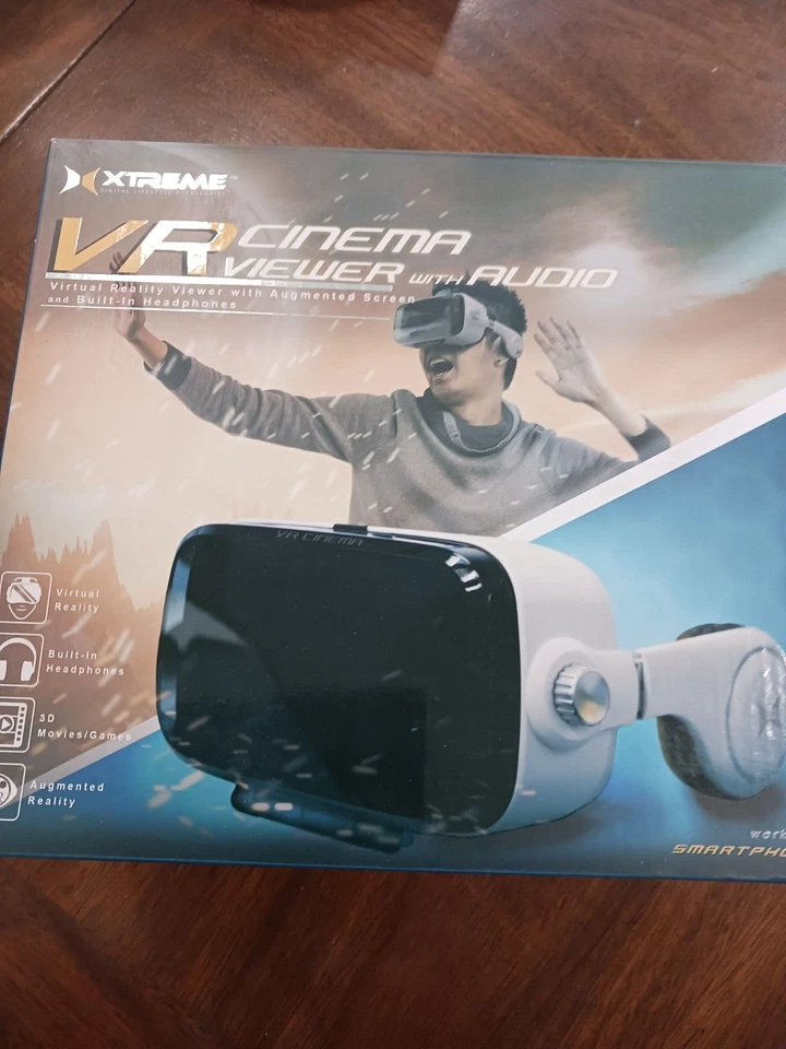 VR Cinema Viewer With Audio. Virtual Reality Headset. WAS $20.00 NOW $15.00 - Image 2 of 4