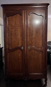 Vintage KINDEL Collection Mahogany Wardrobe
