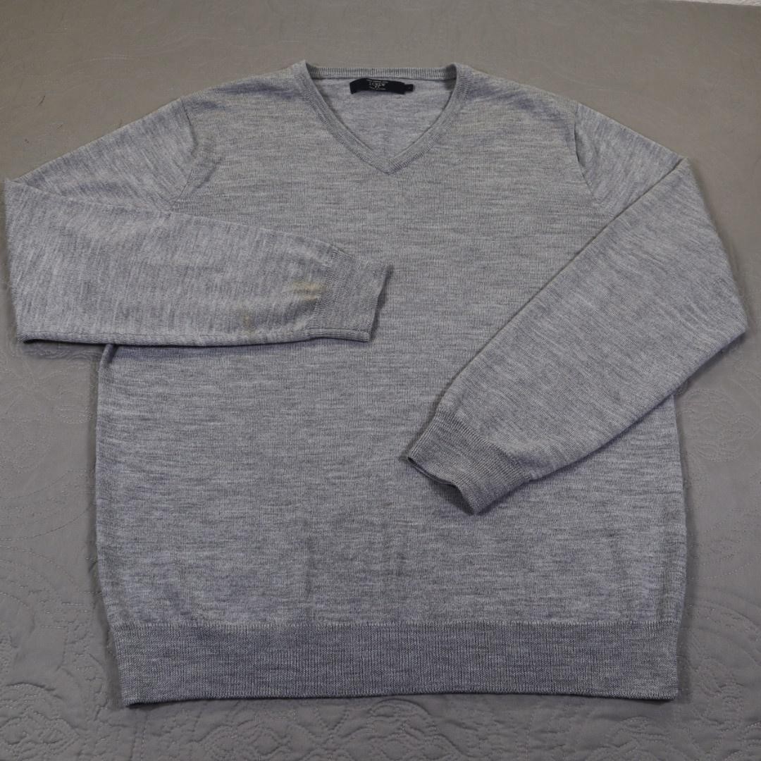 J.Crew Sweater Mens Large Gray Merino Wool V-Neck Lightweight Classic Pullover