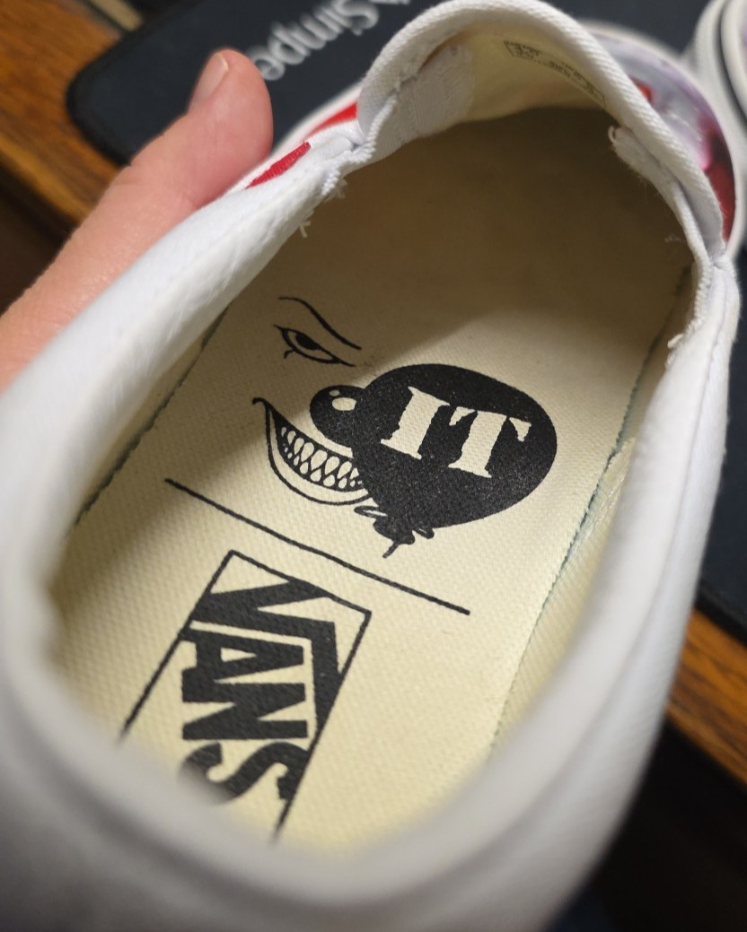 Vans Classic Slip-on X House Of Terror "It Pennywise" 5.5 Womens/4.0 Mens Rare thumbnail 20