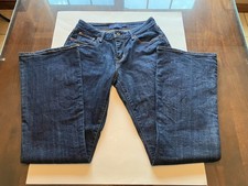 Levis women  s bold curve classic boot cut jeans size 28/6 New without tags NWOT
