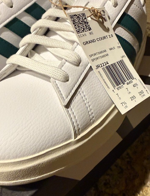 Size 7.5 MENS adidas Grand Court White Collegiate Green stri