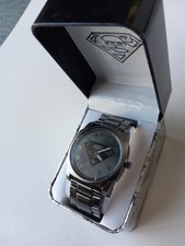 BRAND NEW HTF SUPERMAN LOGO WATCH w/ Gun Metal Bracelet Band Designer Case