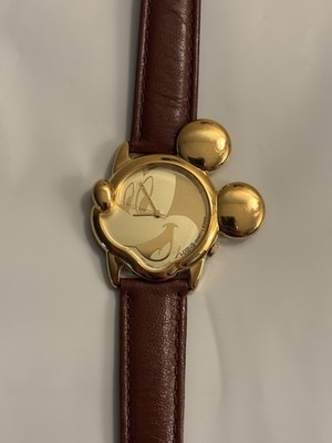 Vintage 90s Disney Lorus Mickey Mouse Gold Tone Face Watch  display picture 3