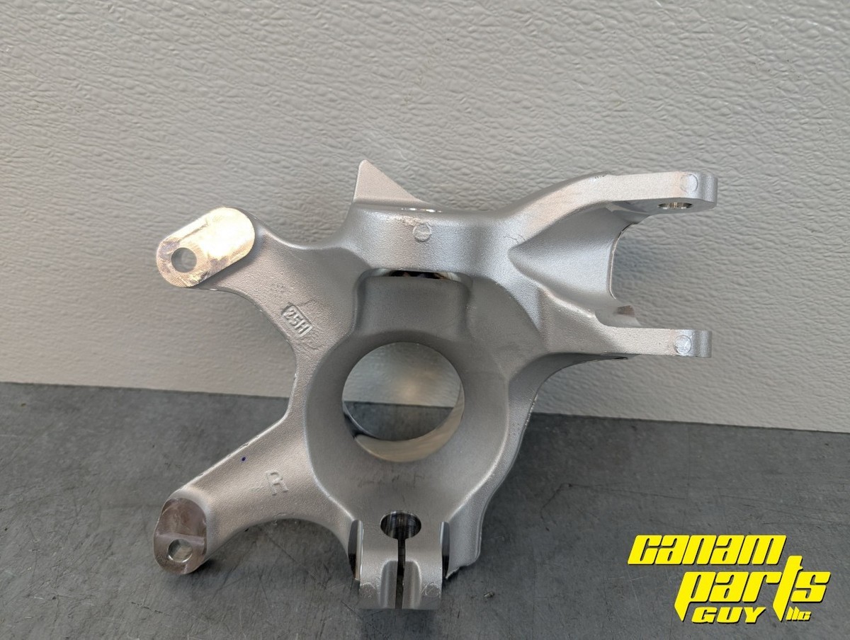 NEW OEM Can-am Right Front Passenger Knuckle Spindle Maverick X3