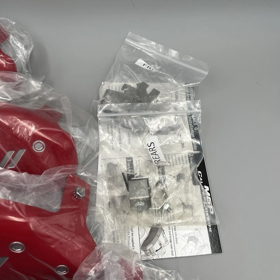 Cubiertas de pinza de freno MGP Dodge Charger 2011-2023 rojo y plateado - 12162SCH1RD Foto 3 de 4