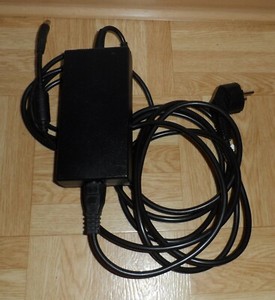 Dell LA180PM180 180W 19,5V 9,23A  AC Adapter Laptop Netzteil