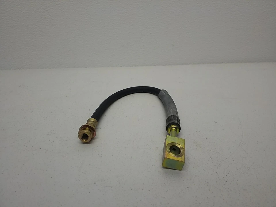 Manguera de freno automotriz F80952 Wagner hecha en México Wagner F80952 Foto 3 de 3