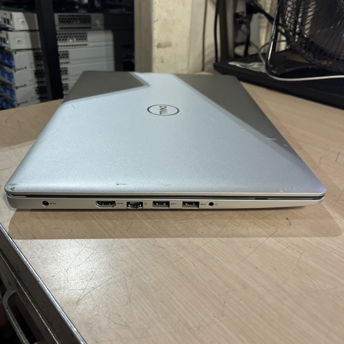 DELL INSPIRON 15 5000 INTEL CORE I5-8250U 1.60GHZ 8GB RAM NO