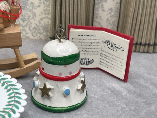 Christmas Miniatures, vintage ornaments, paper miniatures - Picture 2 of 9