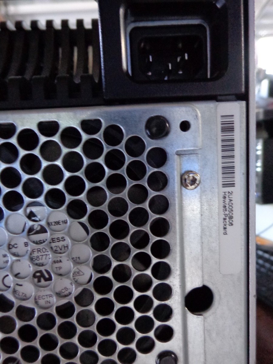 HP Z800 Workstation FF825AV Desktop 2x Xeon W5580 3.20GHz HP Z800 Workstation FF825AV Desktop 2x Xeon W5580 3.20GHz