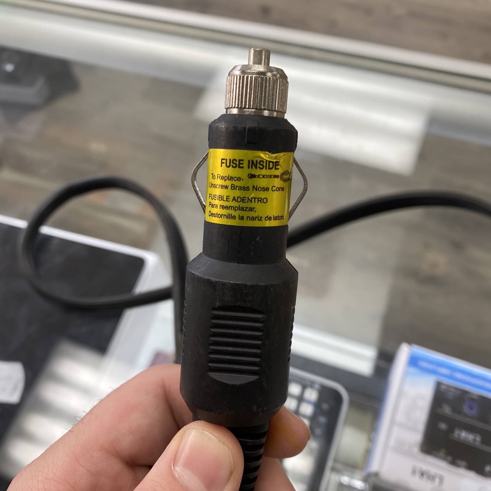 DEWALT 140W Portable Car Power Inverter DXAEPI140 w/Dual 3.1 Amp USB