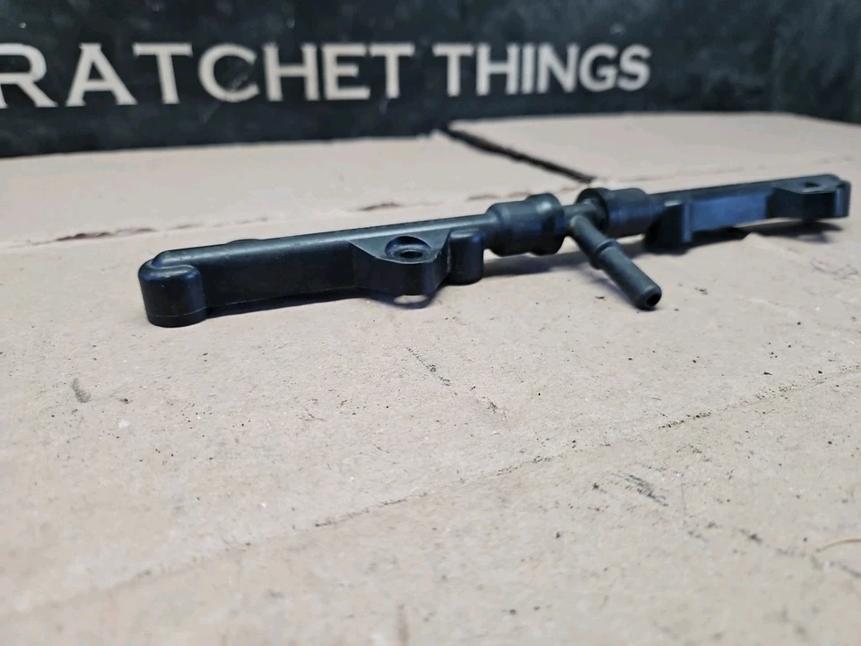 Conjunto de riel de inyección de combustible secundario Kawasaki Ninja ZX-10R 11-15 92005-0125 Foto 3 de 4