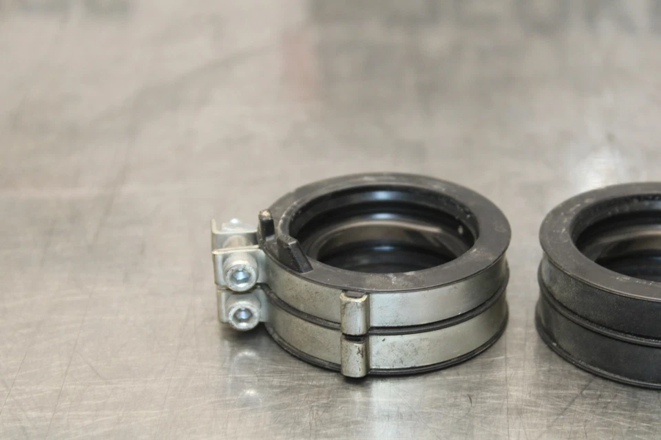 JUEGO BOTAS ADMISIÓN AIRE YAMAHA FZ07 14-17 PAR BB766 Foto 2 de 4