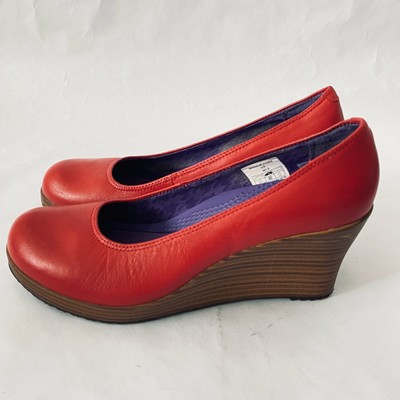 womens crocs size 7.5