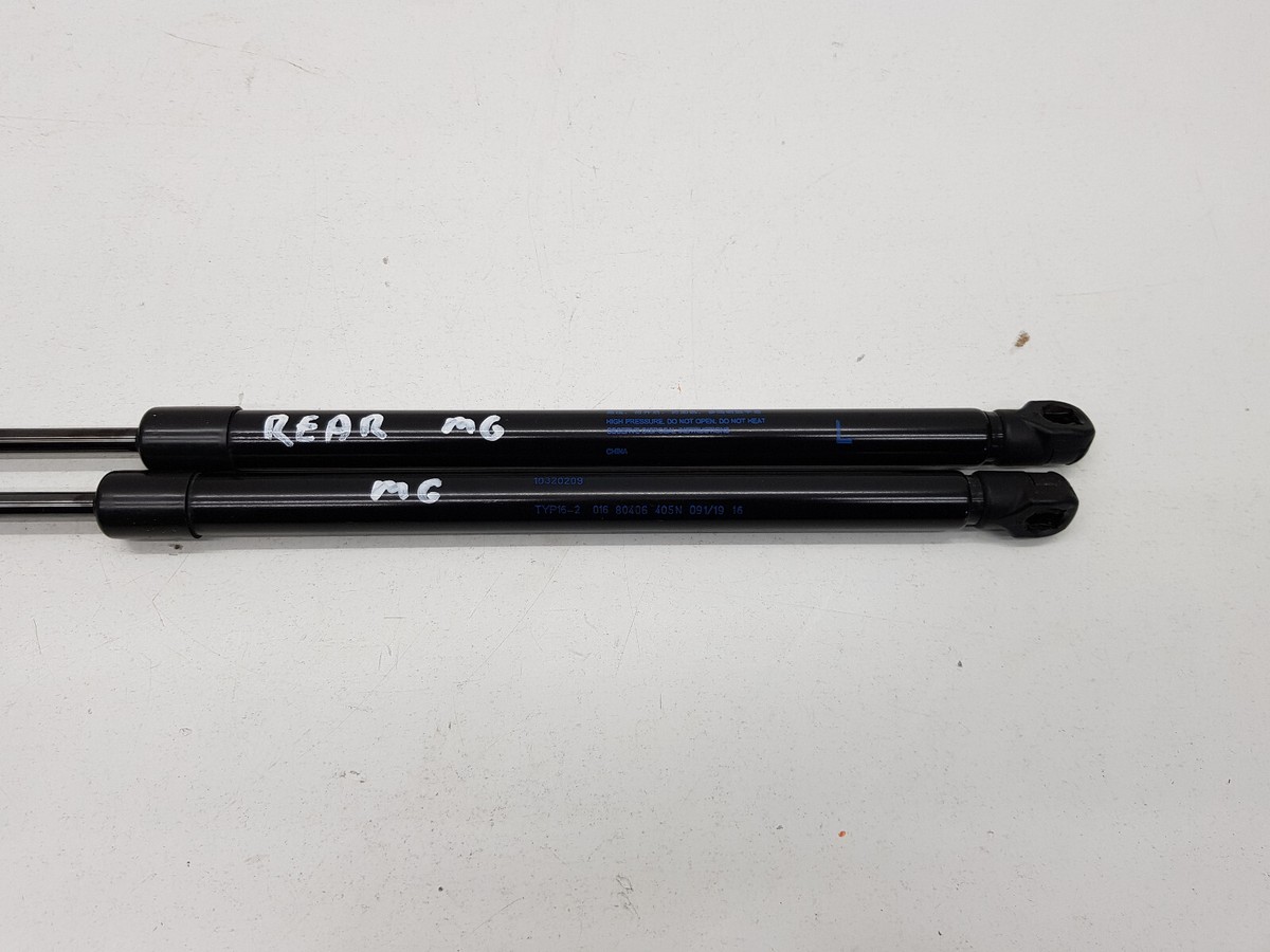 2020 MG ZS SUV PAIR OF REAR TAILGATE GAS STRUTS OEM 10316252  