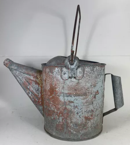 Vtg Country Farmhouse Chippy Shabby Chic Metal Galvanized Watering Can