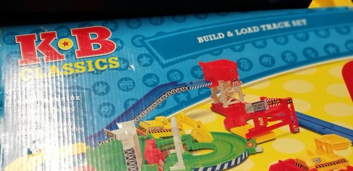 Toys R Us KB Vintage Classic Toys, Build and Load Track Set with Train - Picture 1 of 4