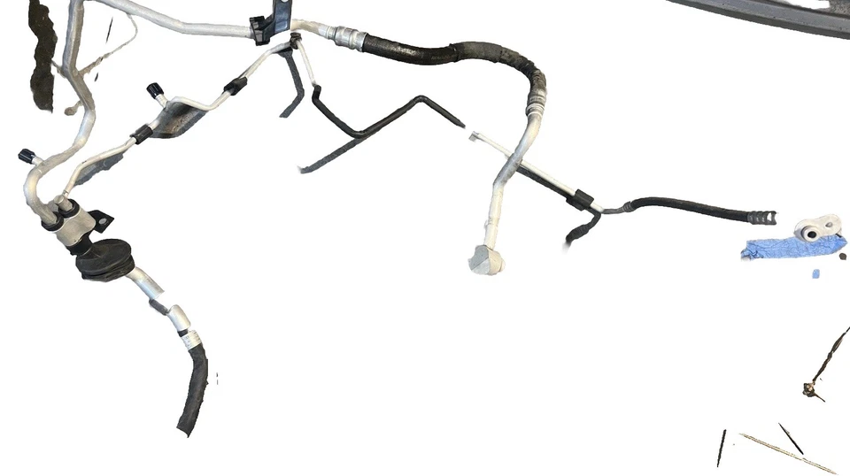 AUDI Q5 2013-2017 AIRE ACONDICIONADO TUBERÍA OEM 8T0260707B / 8R0260710L Foto 2 de 4