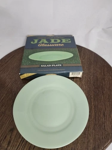 Set of 4 Vintage Fire King Oven Ware Jadeite Jane Ray 8 In Salad Plates