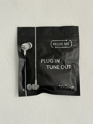Delta Studio Earbuds Plug In Headphones Plug In Tune Out New