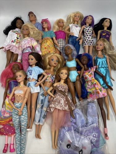 Barbie Puppe 16 Stück, Kleidung Fashionistas Made to Move Cutie Reveal ++ schön!