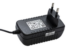 LED Netzteil 24V DC 1A 24W Konstantspannung 230V EU-Steckdose Stecker Trafo