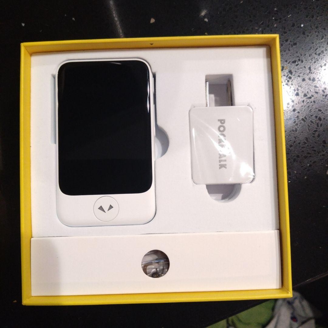 【美品】POCKETALK S ホワイト SOURCENEXT PTSGW Pocketalk S White PTSGW Translator Sourcenext Corporation
