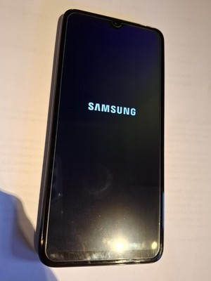 Samsung Galaxy A70   Schwarz   128 GB   Voll funktionsfähig
