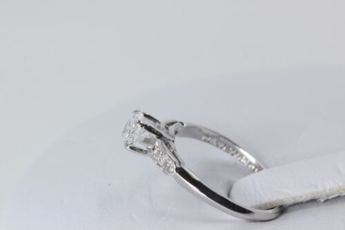 Diamant Verlobungsring mit runden brillanten Seiten im Platin Einzelhandel $ 1.300 - Bild 6 von 9