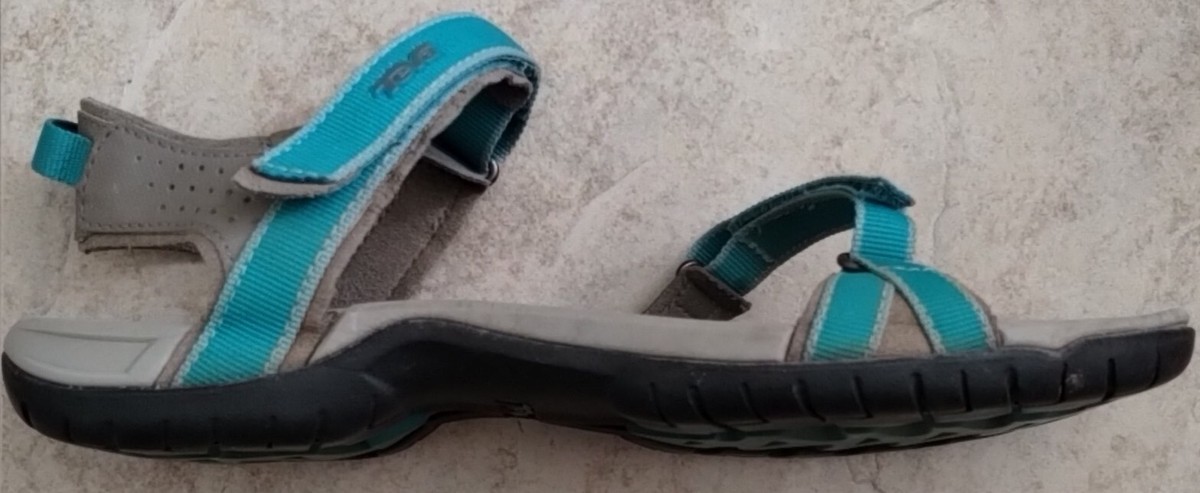 TEVA Women Aqua Verra Sport Strappy Spider Rubber Sandals Shoes