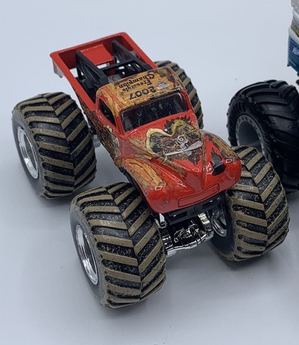 Lot of 6 Monster Truck Hot Wheels Beetle, Superman, Captain Curse, 23 Tricycle - Picture 4 of 7