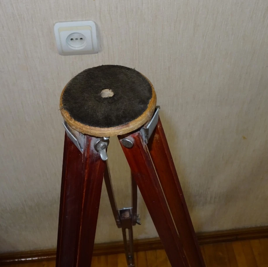Retro Vintage rare Wooden Soviet folding TRIPOD for camera - Image 4 of 4