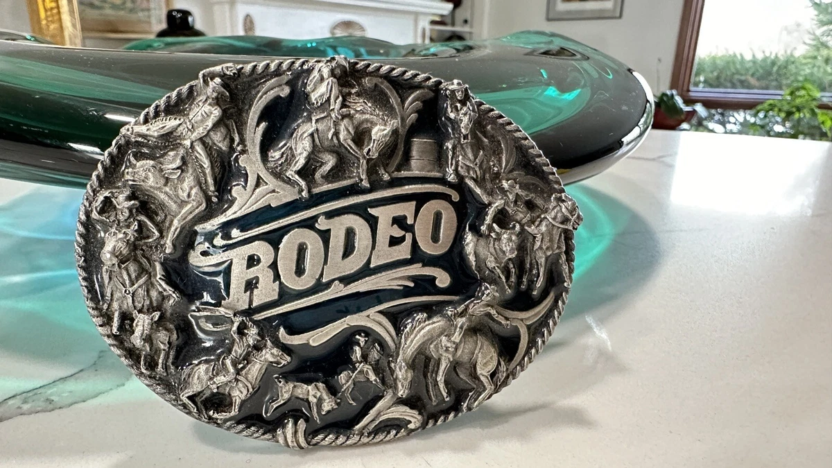 Beautiful Sisku Buckle Co. Oregon U S A Pewter belt buckles made by Siskiyou Buckle Co main image 4