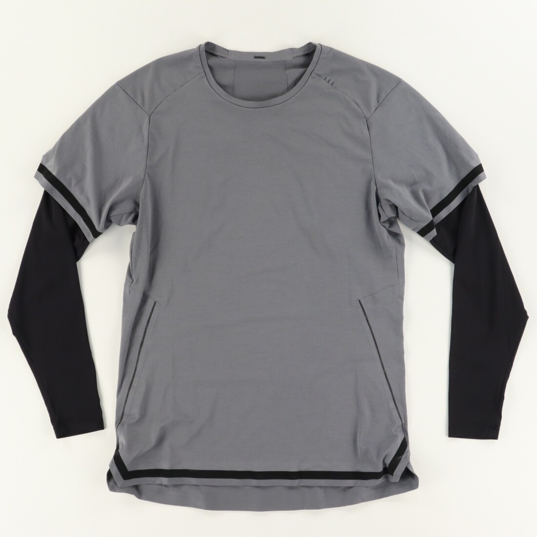 Lululemon グレー 長袖Tシャツ サイズ8 Swiftly Tech 長袖シャツ 2.0 *ウエスト丈 | ロングスリーブ