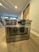 Bosch 800 Series HGS8655UC 36" Stainless Steel Gas Range with 6 Sealed Burners