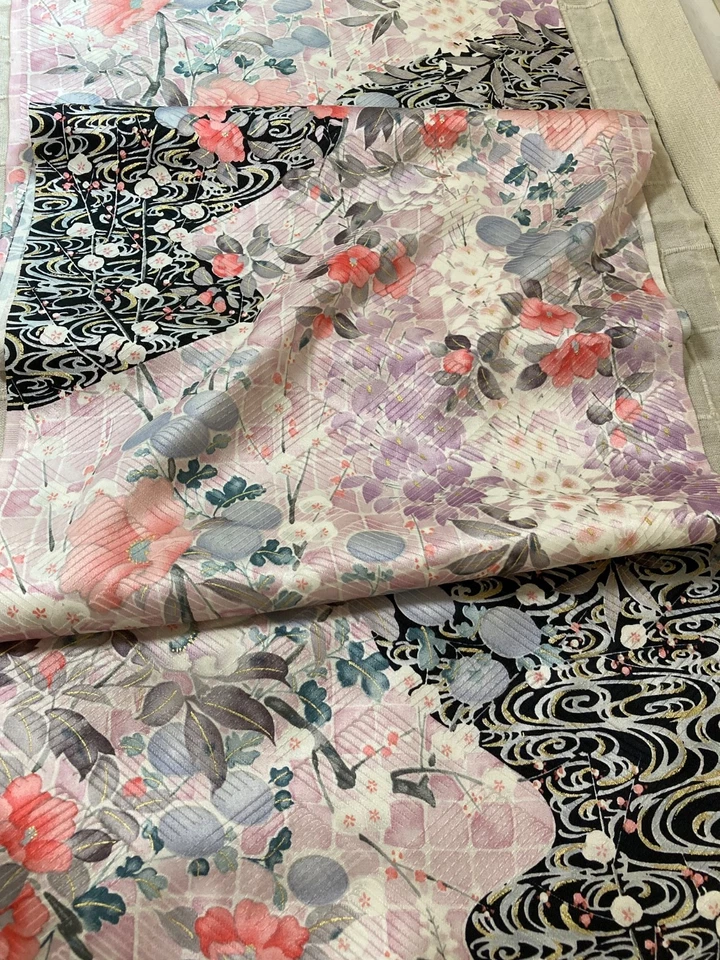 @@scraps,  Japanese fabric/silk kimono fabric, light pink, black, floral F25 - Image 3 of 4